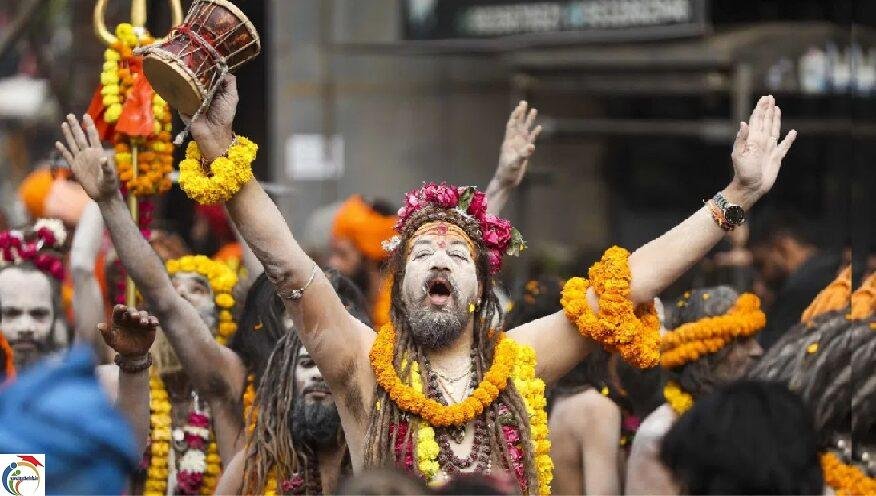 maha kumbh mela sadhuvulu