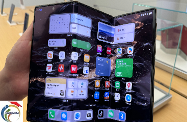3-fold phone 1